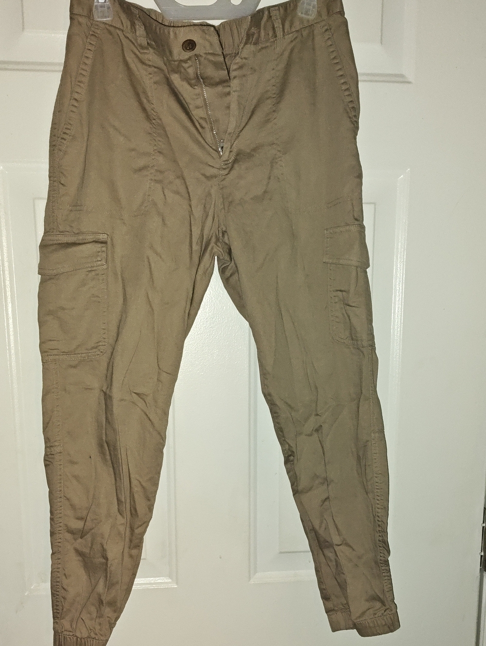 Woman's Tan Cargo Jogger Pants